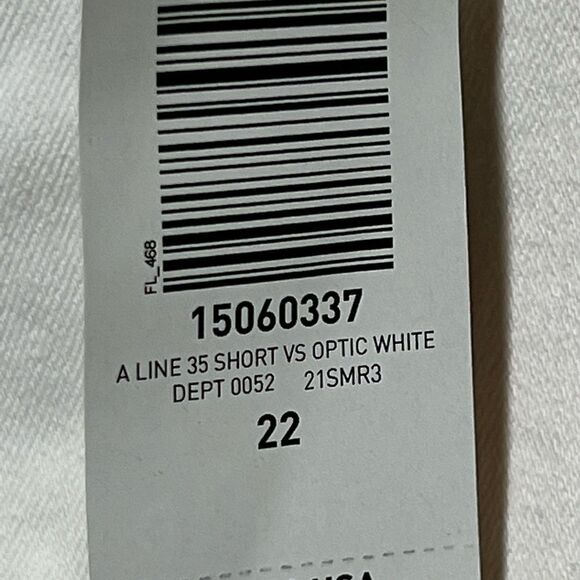 NWT Torrid White A Line 3.5 Inch Vintage Stretch Denim High-Rise Short Sz 22 - Picture 4 of 6